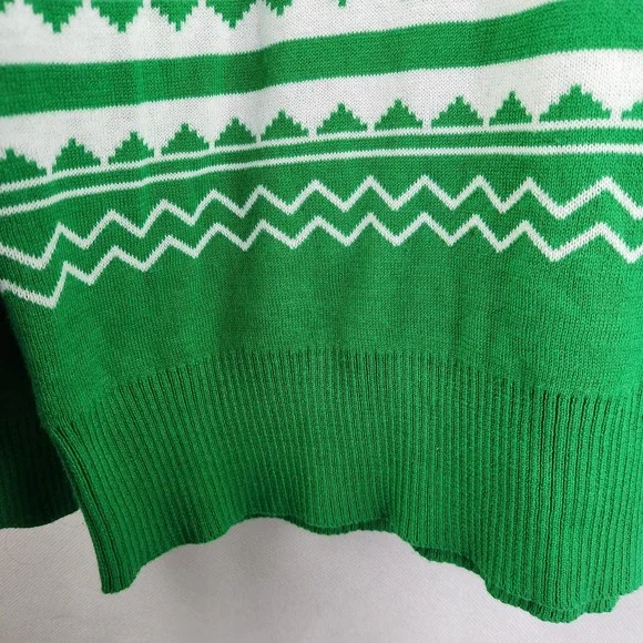 Mickey Mouse Holiday Christmas Sweater Size Medium Santa Hat Green w/ Trees - Picture 5 of 10